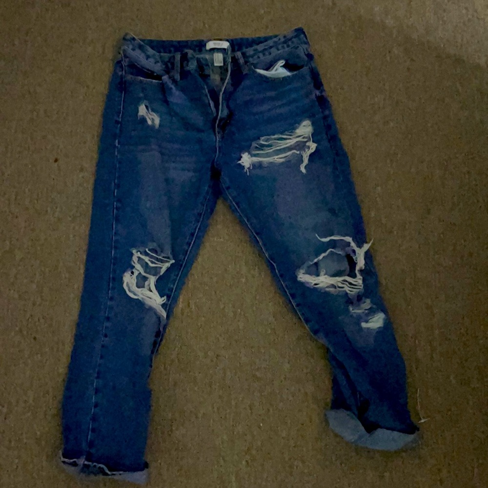 ripped boyfriend jeans